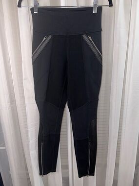Athleta Black Performance Leggings